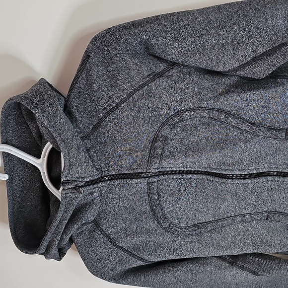 Lululemon Athletica Gray Size 8 Zip-Up Design Jacket - Picture 2 of 6
